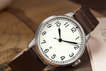 长春欧米茄手表有水雾维修